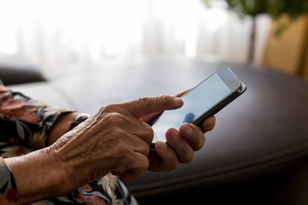 téléassistance personnes âgées